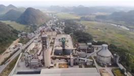 舉報(bào)！這家水泥廠快把山頭“削掉”一大半了！
