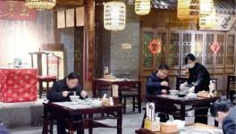 拼了！為了復(fù)工！干部帶頭吃喝！130多位縣市長“扎堆”直播！