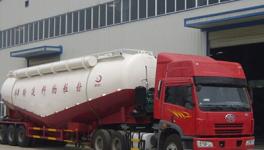 鄭州：年底前完成千臺(tái)新能源水泥罐車(chē)！