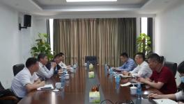 海螺水泥執(zhí)行總裁拜訪大客戶！